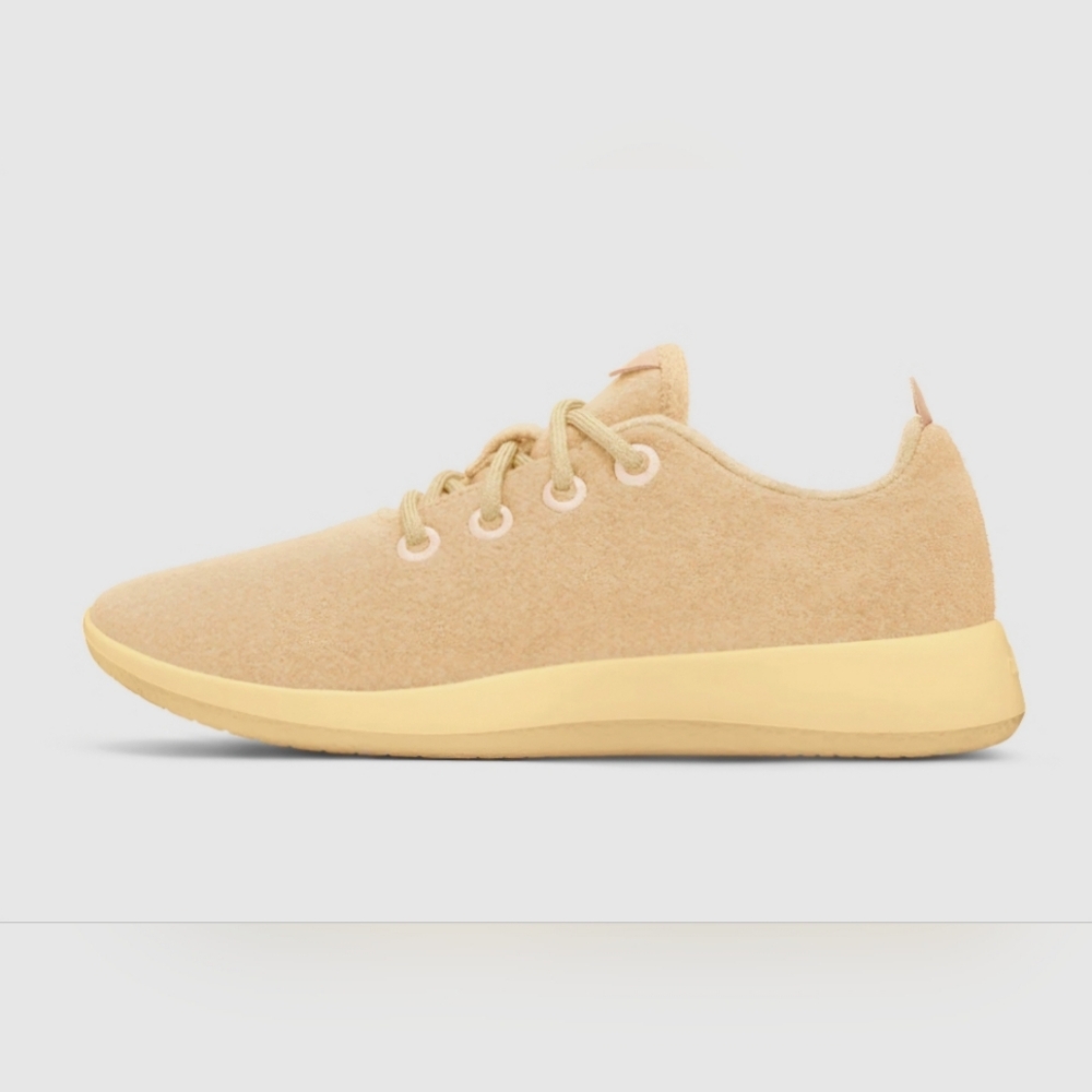 ALLBIRDS Women's CLASSICS: Lux Beige (Gold) Wool Runners